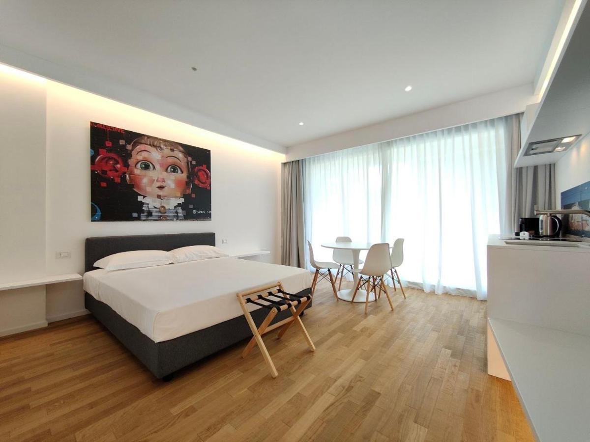 Marina Gardens Boutique&Suites Франкавилла-аль-Маре Экстерьер фото